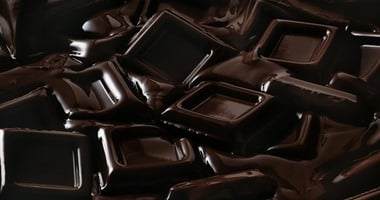 للنساء فقط.. تناول العنب والشيكولاته الداكنة يقلل فرص الإصابة بالسكر