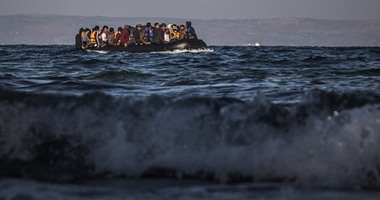 الصحافة الإسبانية: الفلبين تؤكد أول حالة إصابة بزيكا والكنيسة ترفض الاتجاه للإجهاض.. محادثات صعبة بين تركيا والاتحاد الأوروبى حول أزمة اللاجئين.. السفير المصرى بإسبانيا: نحن لا نحد من تدفق اللاجئين