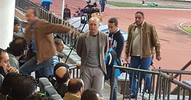 الاتحاد يتدرب تحت أمطار ''الكريسماس"
