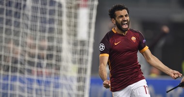 مدير فيورنتينا ينتقد محمد صلاح قبل قرار الفيفا