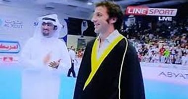 رونالدينيو وديل بييرو يقودان نجوم العالم أمام الكويت