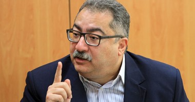 إبراهيم عيسى:"لو لم ينجز السيسى فى الـ4 سنوات غير شرب المياه النظيفة لكفى"