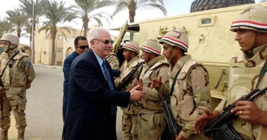 بالصور.. مساعد وزير العدل يستقبل القضاة المشرفين على الانتخابات بشمال سيناء