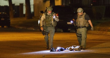 إصابة 14 شخصا فى إطلاق نار من سيارة بولاية كاليفورنيا الأمريكية 