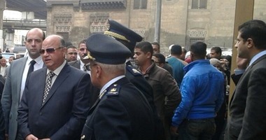 ضبط 17 بائع متجول وتنفيذ 145 إزالة فى حملة بالأزهر بقيادة مدير أمن القاهرة