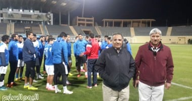 مجلس إنبى يجتمع باللاعبين على مأدبة عشاء قبل مواجهة سموحة