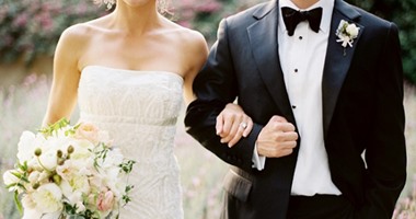 عرض أزياء لفساتين الزفاف والسهرة على هامش معرض Bride and Groom