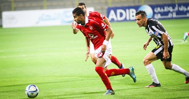 "نيران صديقة" تُنهى ودية الأهلى مع الصفاقسى بالتعادل 1/1