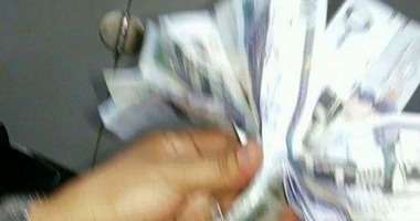 جمارك برج العرب تحبط محاولة تهريب أدوية ومستحضرات تجميل