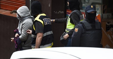 إسبانيا تعتقل شخصين بتهمة الانتماء لتنظيم "داعش" الإرهابى