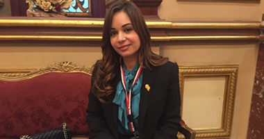 النائبة سعاد المصرى: التخطيط تعتمد 2 مليون جنيه لرصف طرق زهور وعرب بورسعيد