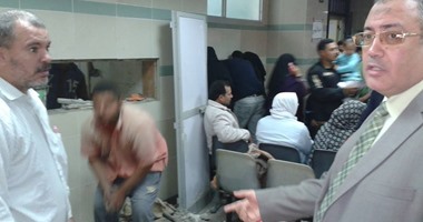 مدير التأمين الصحى بالشرقية يعقد اجتماعا مع مديرى وأعضاء المتابعة والتفتيش