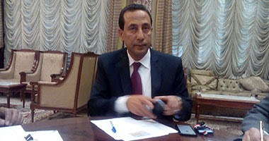 النائب محمود محى الدين يطالب بتوعية المواطنين بأهمية العملية سيناء 2018