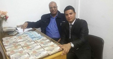 حبس عامل 4 أيام لاتهامه بالاتجار فى النقد الأجنبى بمصر الجديدة