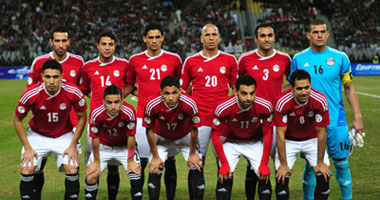 مجاهد ولطيف والهوارى فى مران المنتخب اليوم