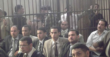 اقتحام محكمة سوهاج لتهريب متهمين.. والأمن يرد بقنابل الغاز