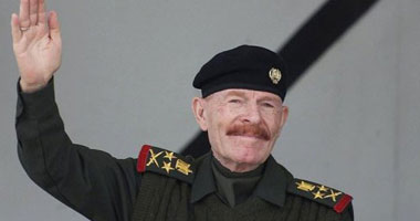 الرجل الخفى يرحل فى صمت.. "البعث العراقى" يعلن وفاة نائب صدام حسين عن عمر 78 عاما.. عزة الدورى كاتم أسرار النظام السابق وأبرز المطلوبين للتحالف.. نجا من محاولة اغتيال عام 1998 ووفاته نهاية الحزب العتيد