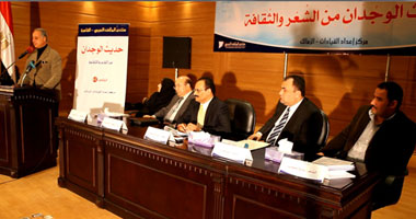 افتتاح الموسم السادس لمنتدى المثقف العربى