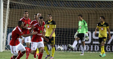 "حمدى" يقتنص فوزًا صعبًا للأهلى على دجلة