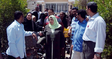 أهالى قليوب يقتحمون مبنى المحافظة بسبب سوء حالة الخبز