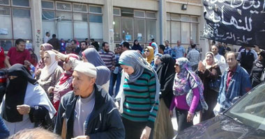 إضراب موظفى جامعة الإسكندرية بسبب الأوضاع المالية