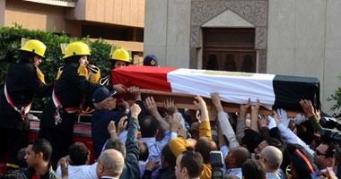شقيقة شهيد الشرطة: "اللى يعمل مظاهرة المفروض يتضرب بالنار" 