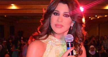 بالصور.. نجوى كرم تحيى أولى حفلات جولتها الفنية فى الولايات المتحدة