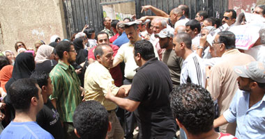 القوات المسلحة تتدخل لفض مشاجرة بين ناخبات بالزقازيق