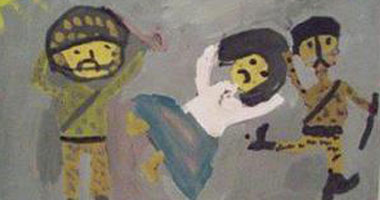 "طفل" يرسم صورة لجندين يسحلون فتاة فى معرض للرسوم
