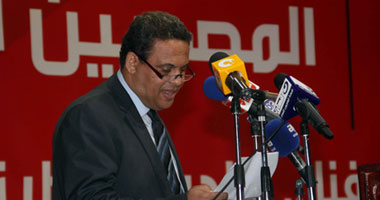 المصريين الأحرار: طالبنا بتفعيل الدستور لحل حزب النور