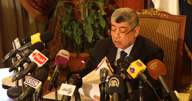 استمرار إضراب 4 أفراد شرطة بسجن الوادى الجديد عن الطعام