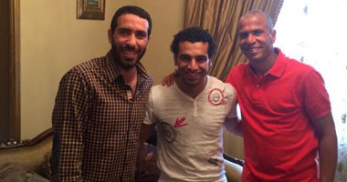 أبو تريكة: محمد صلاح أولى صفقات الأهلى الموسم الجديد