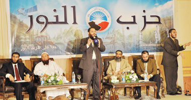 حزب النور بالسويس: المجلس العسكرى المتهم الرئيسى فى قضية التمويل الأجنبى