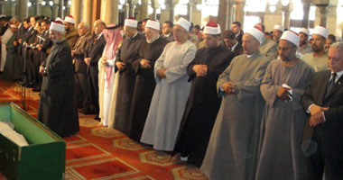 مفتى الجمهورية يؤدى صلاة الغائب على ولى العهد السعودى بالأزهر