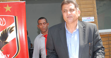 أبو زيد والخطيب يحضران صلاة الجنازة على زوجة مصطفى عبده 