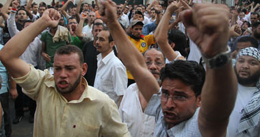 مسيرة حاشدة من التحرير إلى مجلس الوزراء