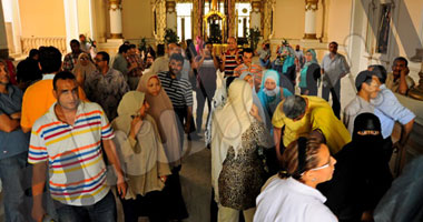 معلمو الجيزة يتظاهرون أمام "التربية والتعليم" مطالبين بالتعيين