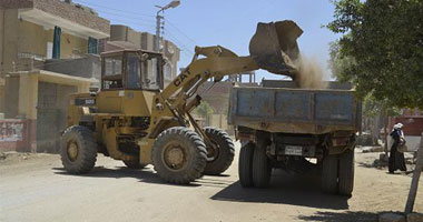 الجمعيات الأهلية والقوى السياسية تشارك فى حملة "وطن نظيف"