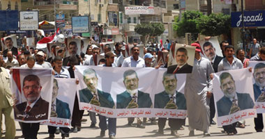 مسيرة لمؤيدى المعزول بالأقصر عقب صلاة التراويح