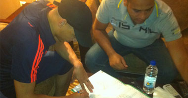 بالصور.. طلبة جاهز لمواجهة الأهلى بعد توقيعه للزمالك