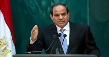 بالفيديو..السيسى يدشن مشروع محور قناة السويس