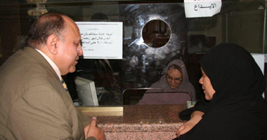 زيارة مفاجئة لوزير الاتصالات لمكتب بريد 6 أكتوبر والأرشيف الإلكترونى
