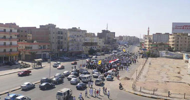 عناصر الإخوان فى طريقهم إلى كورنيش النيل بالمعادى