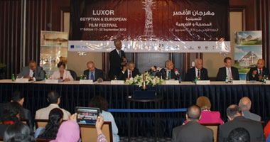 تكريم أحمد حلمى بمهرجان الأقصر للسينما المصرية والأوروبية