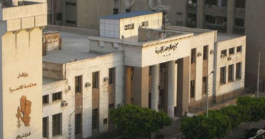 حرس محكمة مصر الجديدة يشتبه بوجود سيارة مفخخة