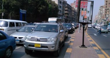 شلل مرورى داخل نفق الأزهر بسبب تعطل سيارتين ملاكى 