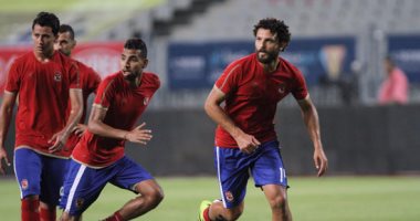 3 أسباب لسد " خرم " الدفاع الأهلاوى .. "عزت " سموحة على رأس المطلوبين محليا .. مراقبة بعض المدافعين الأفارقة .. التنقيب فى قطاع الناشئين 