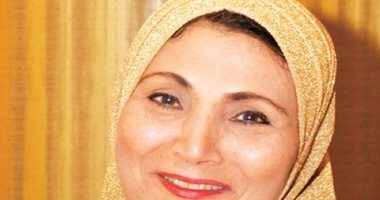 فاطمة عيد: أهدى أغنية "ولا أغلى عندى" إلى مصر