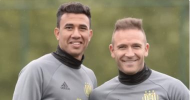 تريزيجيه يقترب من الانضمام لمتصدر الدورى البلجيكى
