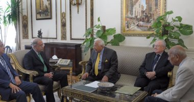 رئيس الوزراء: الحكومة تولى أهمية قصوى لتطوير منظومة الصحة فى مصر
